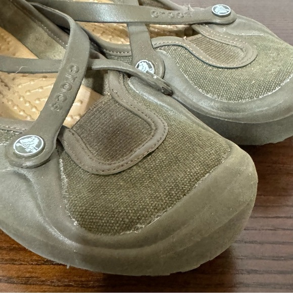 CROCS women’s loafer flats in chocolate brown color size 6 removable insole GUC - Picture 10 of 15